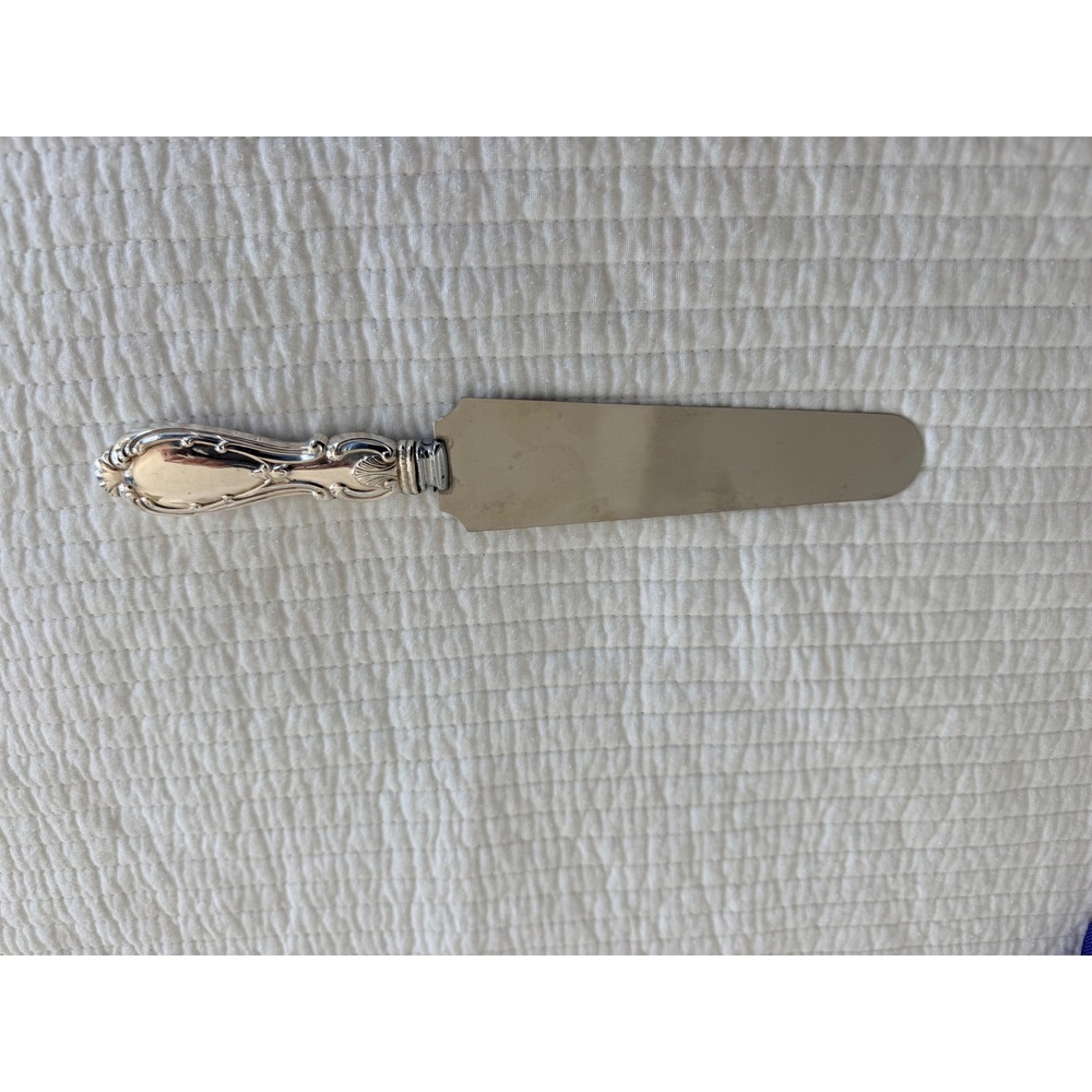 Vintage Raimond STERLING SILVER Handle Cake Pie Server Ornate Shell & Scroll
